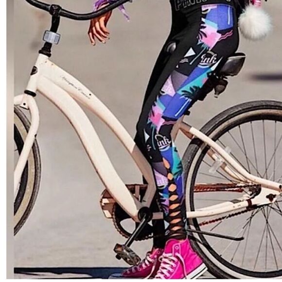 Victorias Secret Pink Ultimate High Rise Retro Graffiti Leggings Neon Cut Out XS - Picture 3 of 8